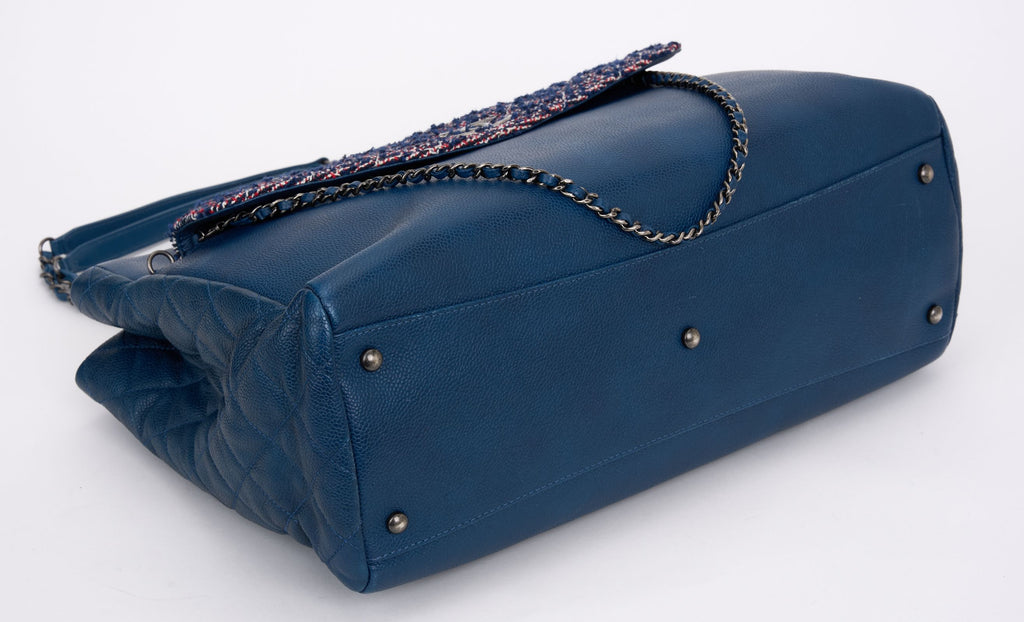 Chanel Break Shopping Tote Caviar/Tweed