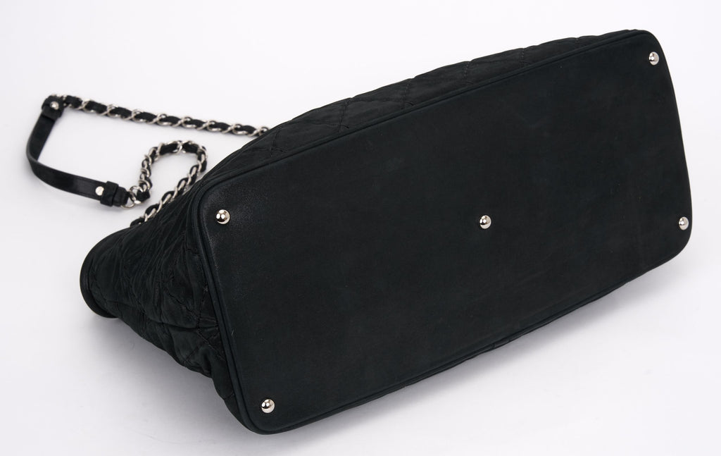 Chanel Black Quilted Glazed Leather Tote