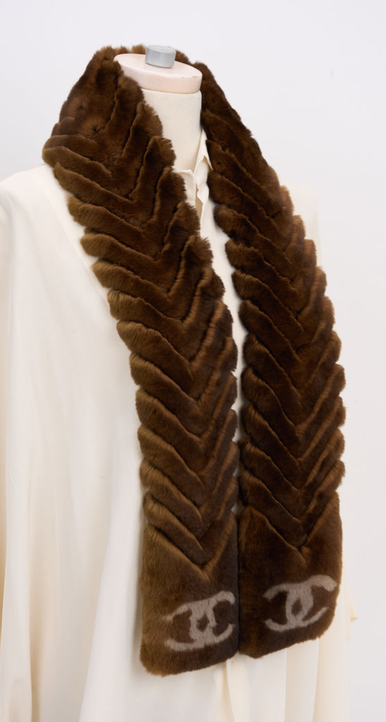 Chanel New Brown Chinchilla Orylag Scarf