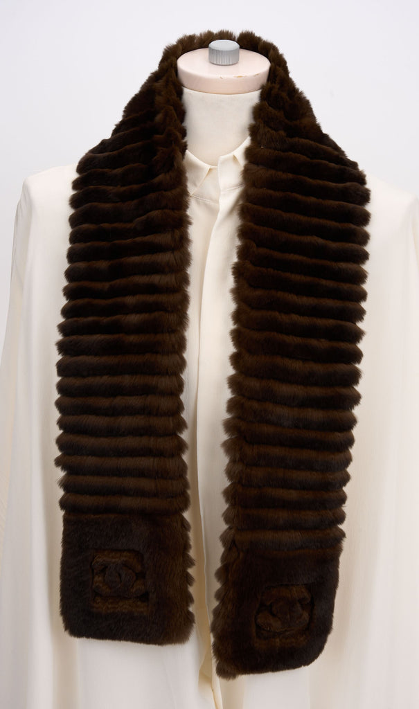 Chanel New Brown Orylag Fur CC Scarf