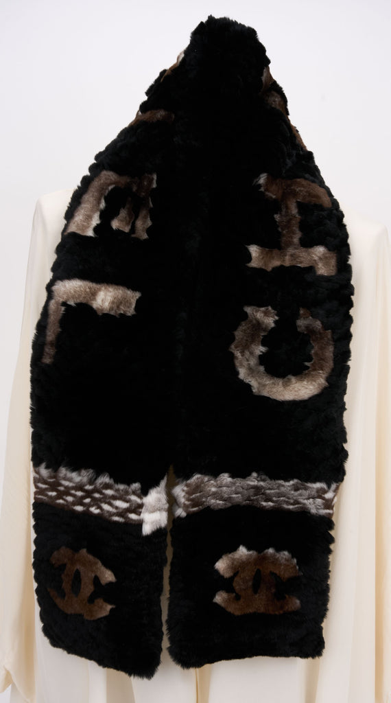 Chanel New Chincilla Orylag Fur CC Scarf
