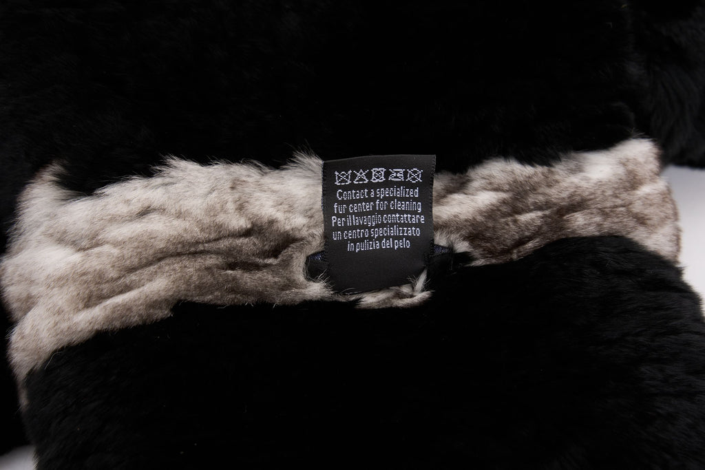 Chanel New Chincilla Orylag Fur CC Scarf