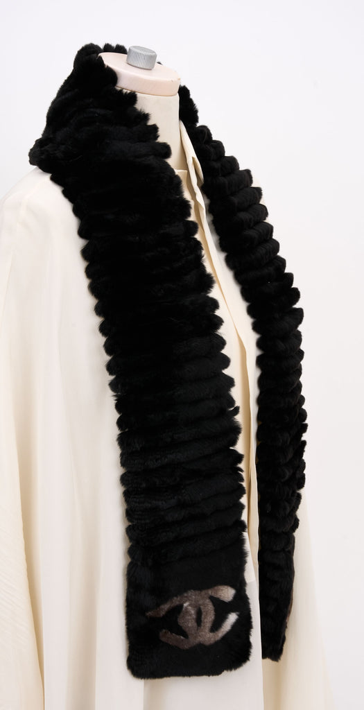 Chanel Chincilla Orylag Fur CC Scarf