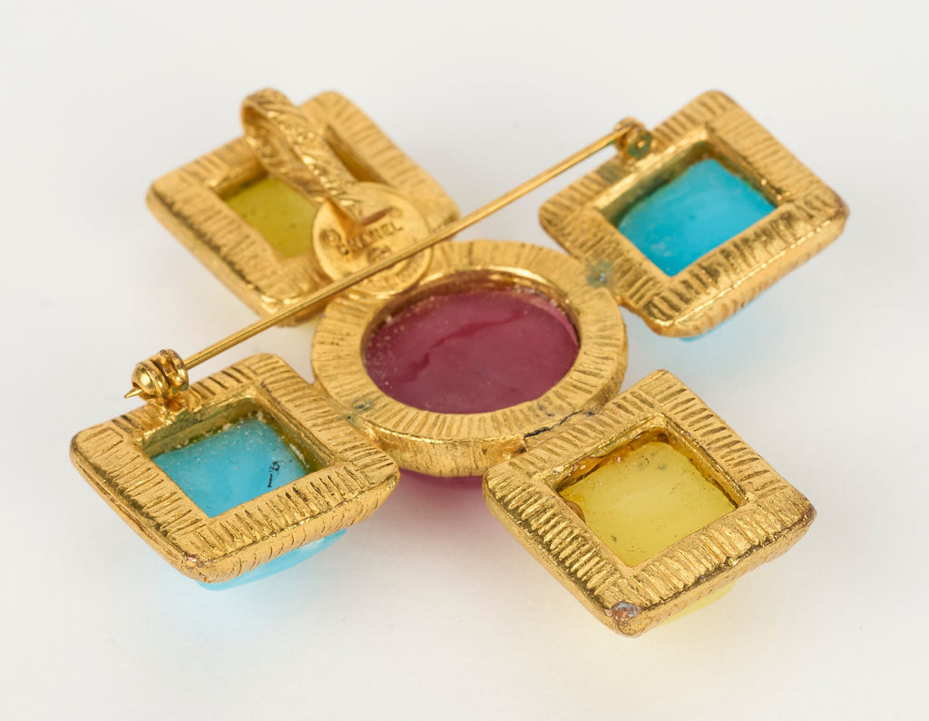 Chanel 70s Gripoix Cross Pin/Pendant