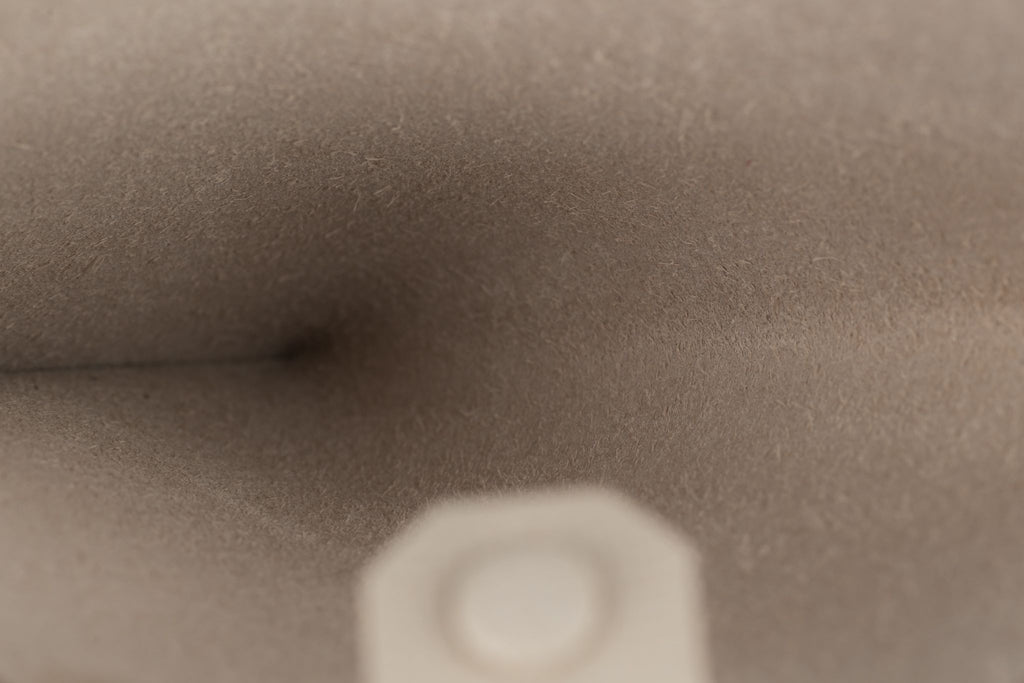 Hermès Tarmac Passport Holder NIB