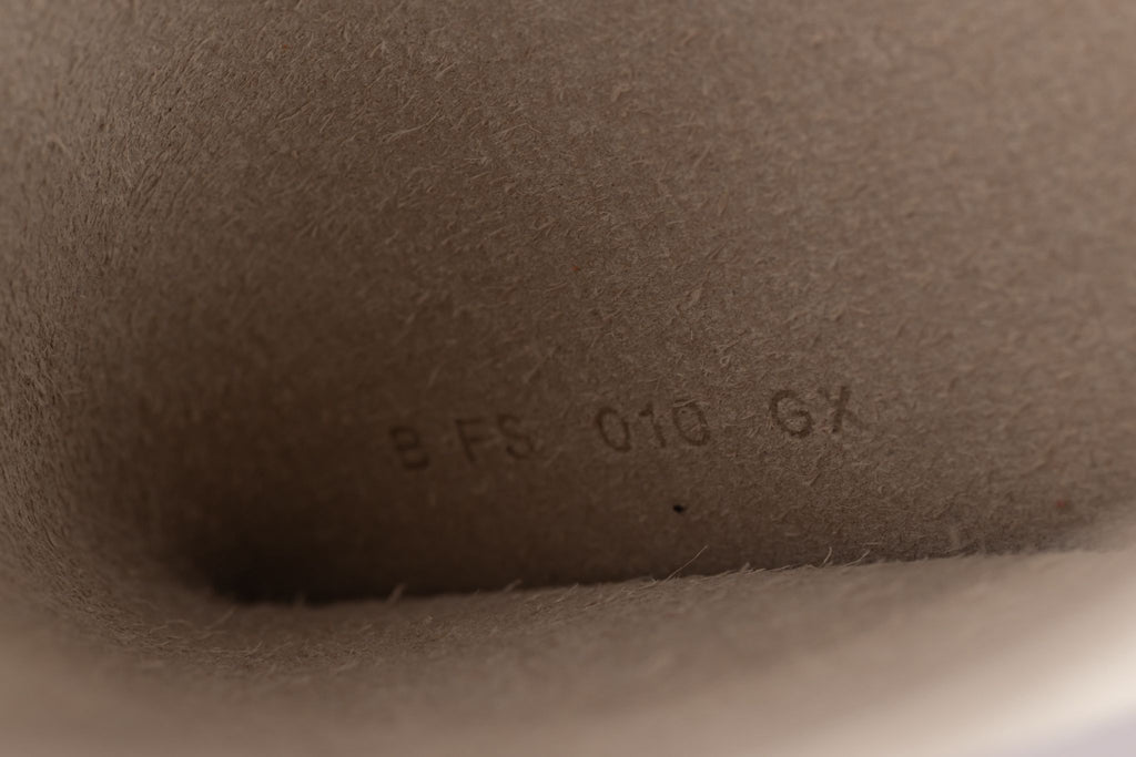 Hermès Tarmac Passport Holder NIB