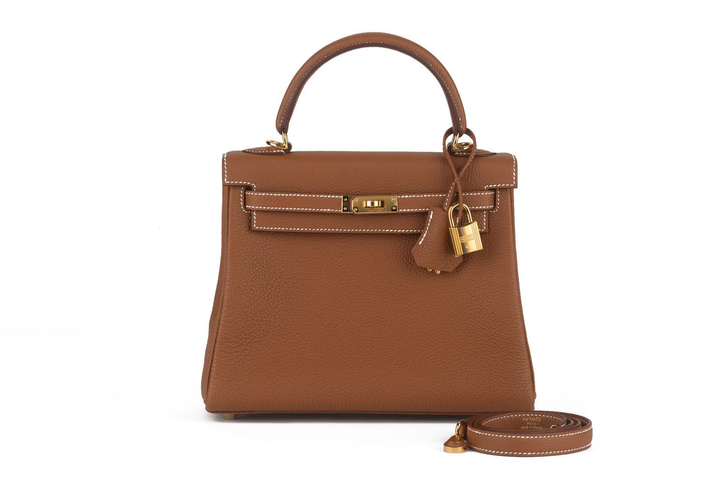 Hermès  New Kelly 25 Retournè Gold Togo