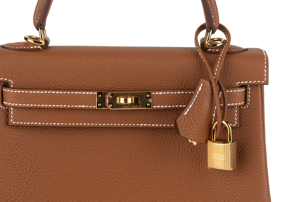 Hermès  New Kelly 25 Retournè Gold Togo