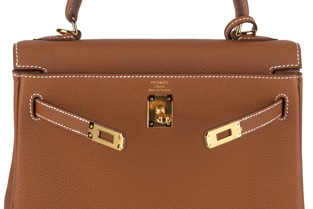 Hermès  New Kelly 25 Retournè Gold Togo