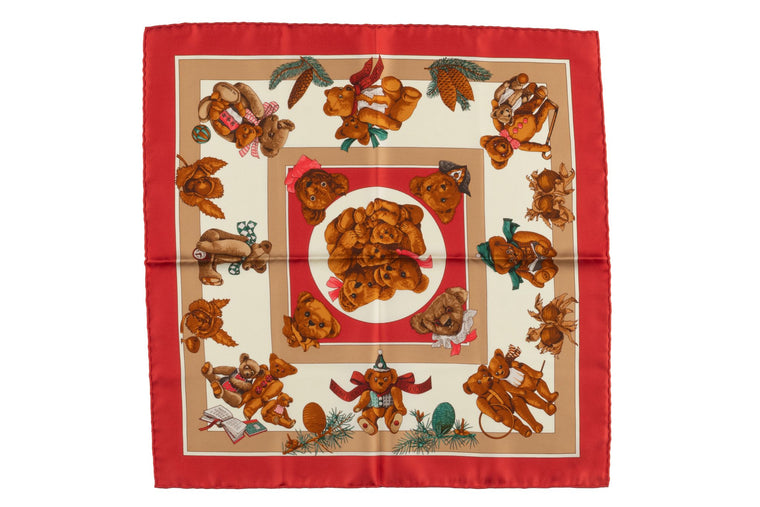 Hermès "Confident des Coeur" Silk Scarf