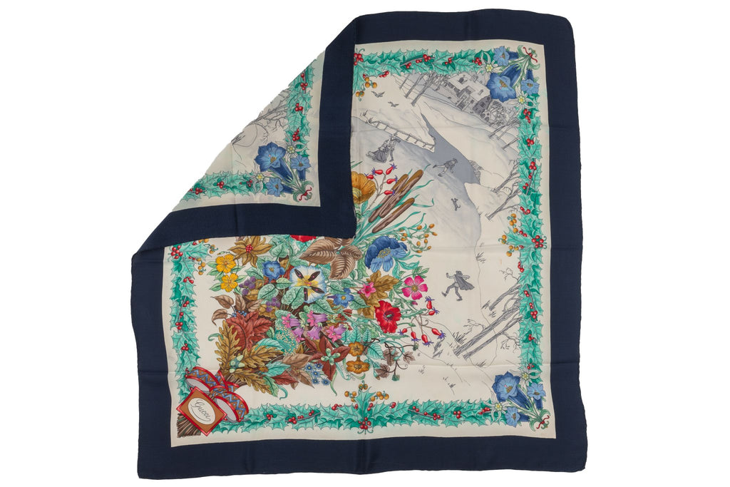 Gucci Winter Wonderland Accornero Scarf
