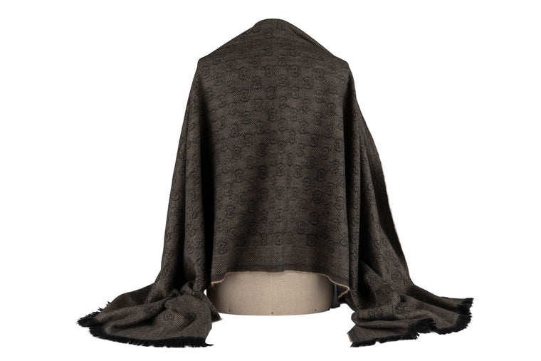 Gucci New GG Logo Print Wool Shawl