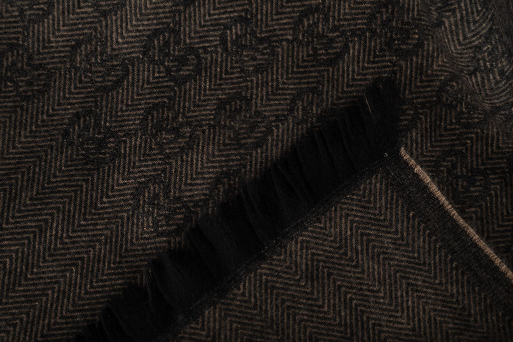 Gucci New GG Logo Print Wool Shawl