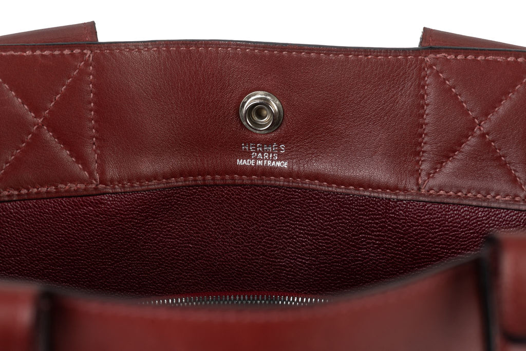 Hermès Deauville Red & Ivory Tote MM