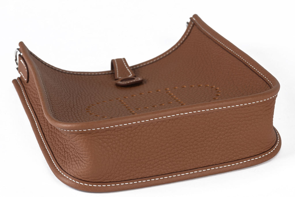 Hermès New Gold Mini Evelyne Bag