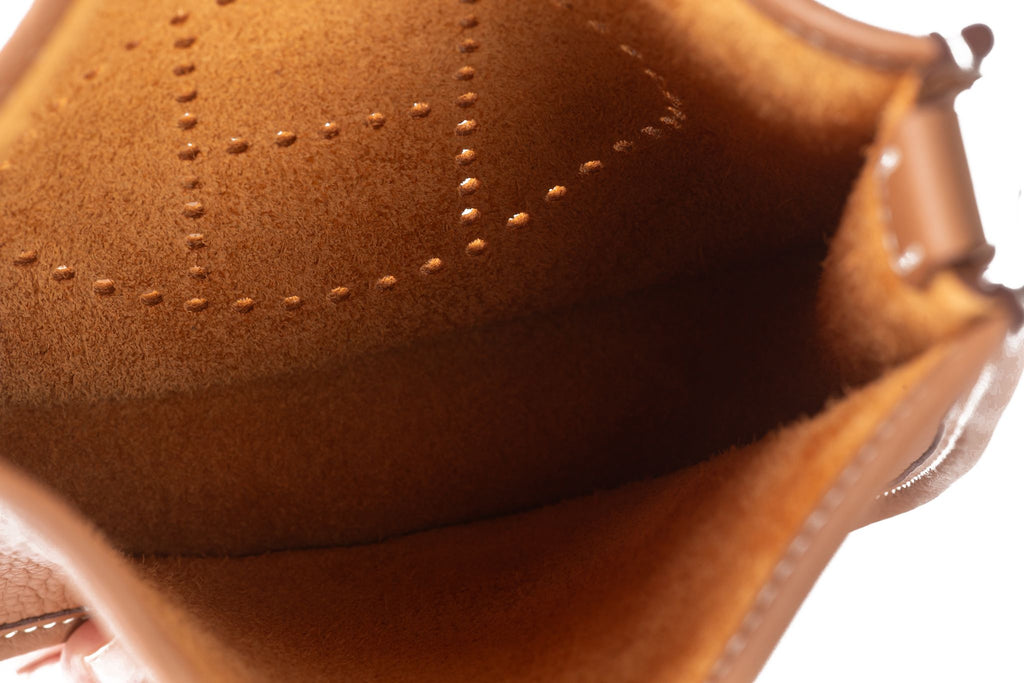 Hermès New Gold Mini Evelyne Bag