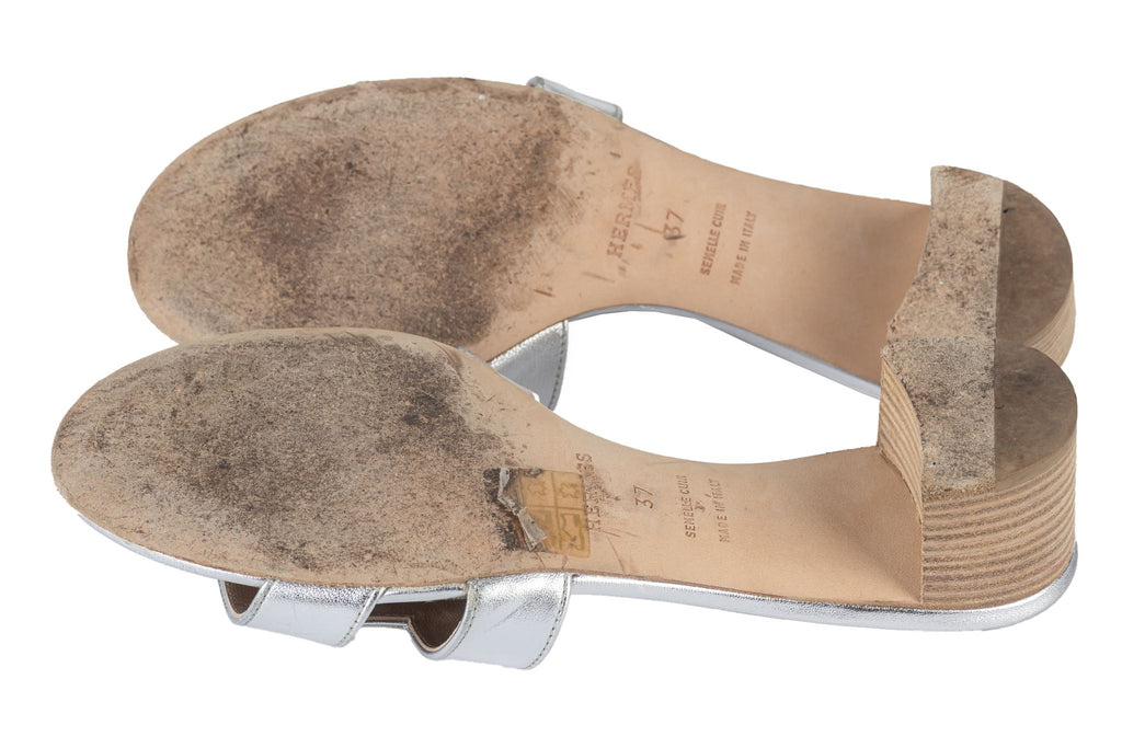 Hermès Silver Leather Oasis Slide Sandal