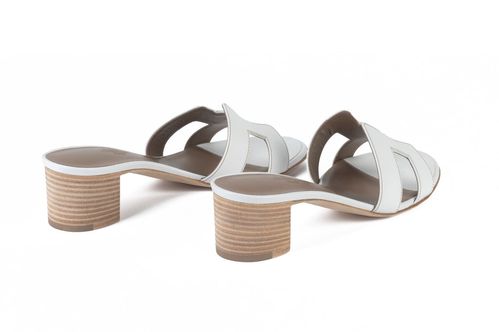 Hermès NIB Oasis Sandal White 37.5