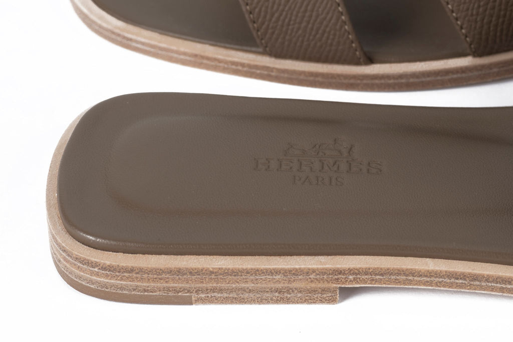 Hermès NIB Oran Sandal Etoupe 37.5