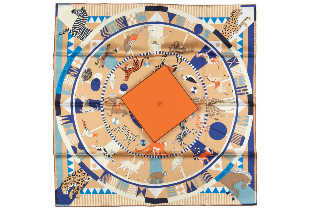 Hermès "Le carrousel du tigre" scarf NB