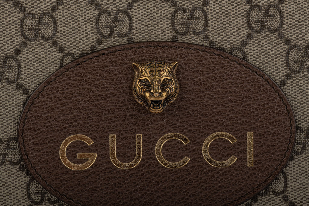 Gucci BNIB Monogram Clutch With Tiger