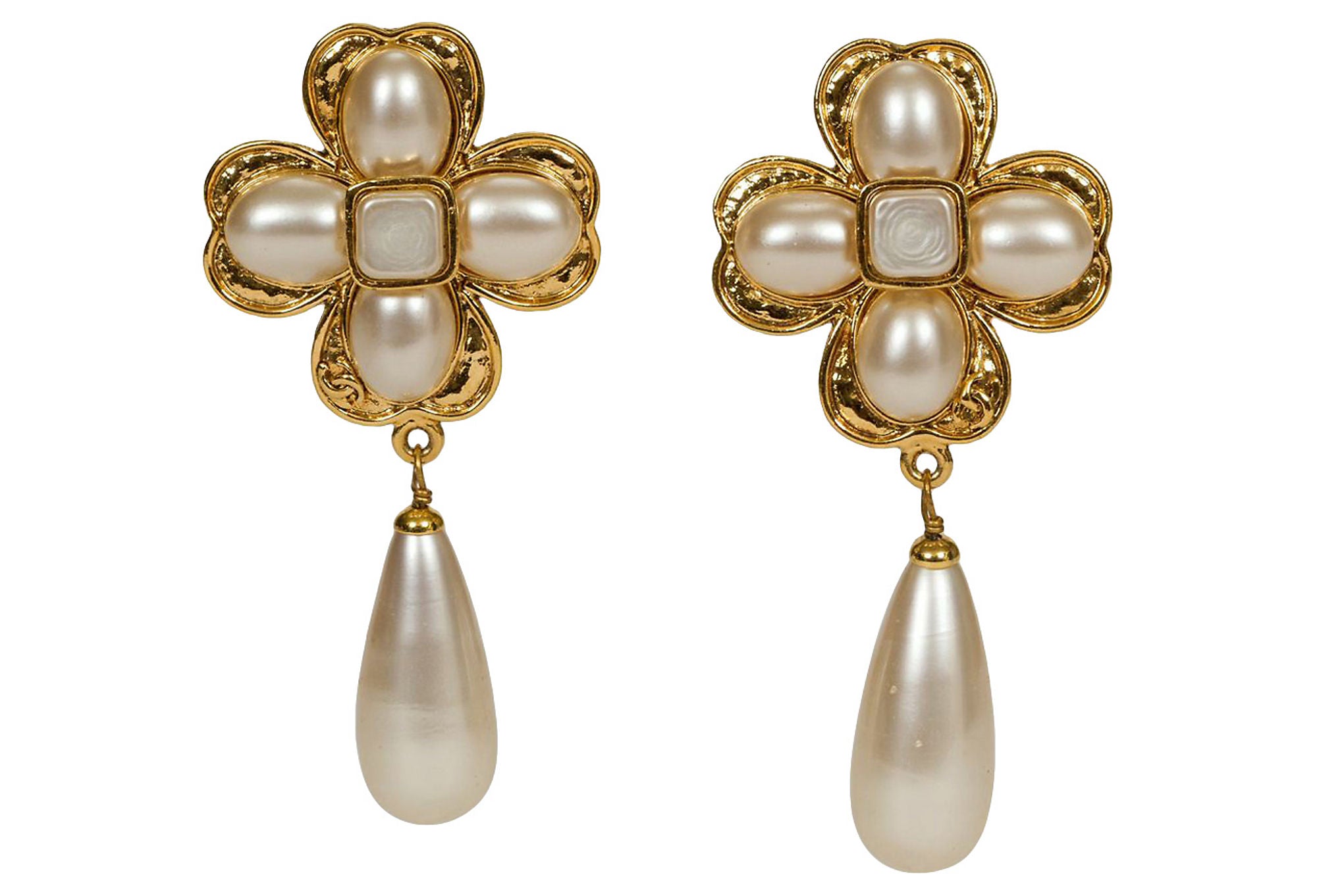 Vintage Chanel Faux Pearl Flower Earrings