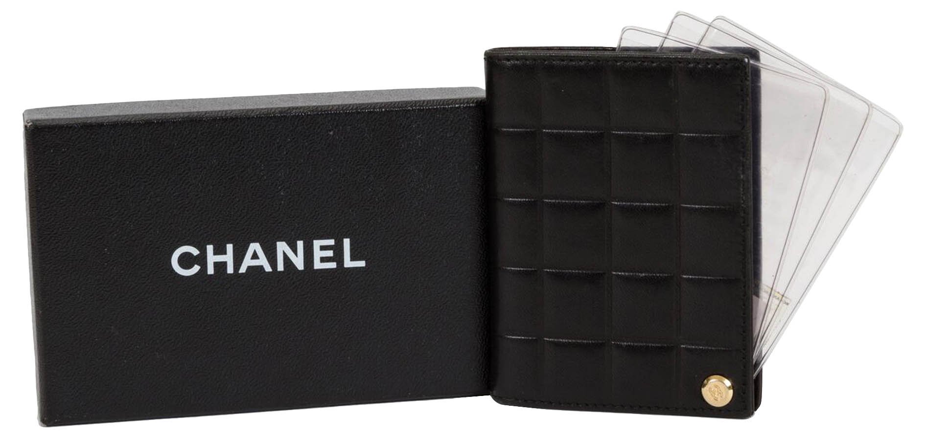 Chanel Lime Green Quilted Chocolate Bar Card Holder Wallet Case 52ck32 –  Bagriculture