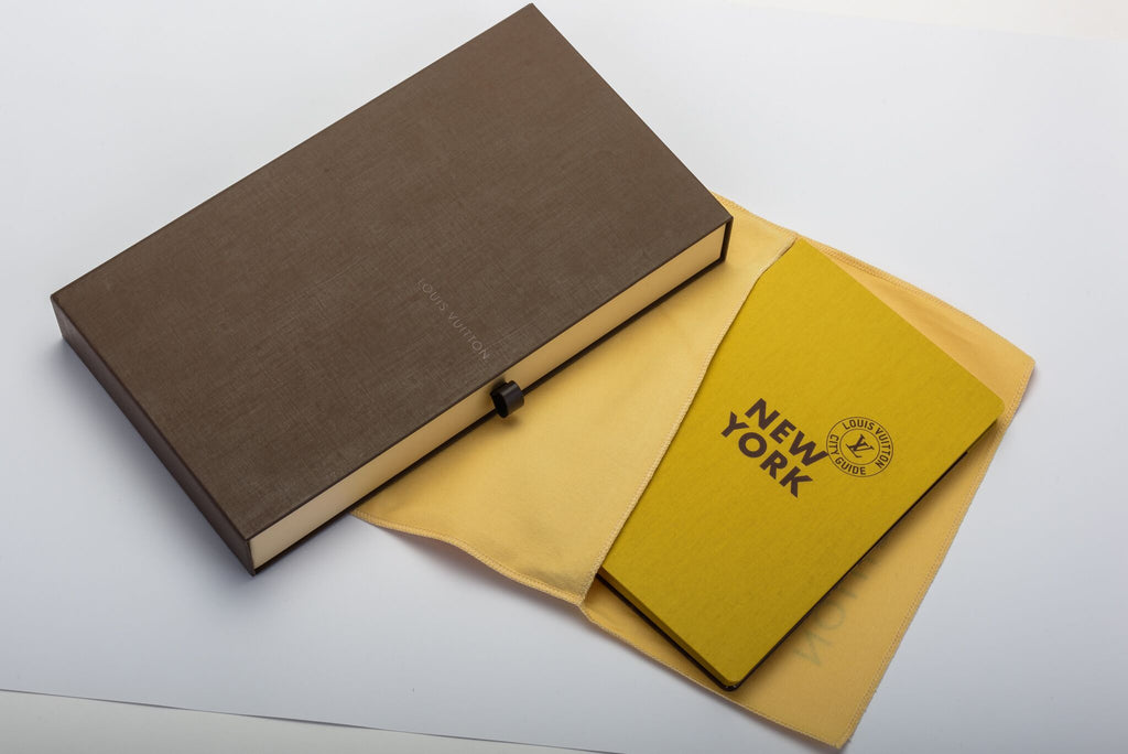 Vuitton NIB New York Tourist Guide