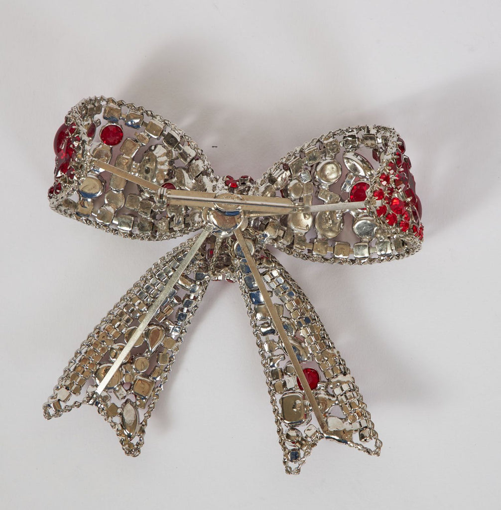 Vrba Red Crystal Oversize Bow Pin