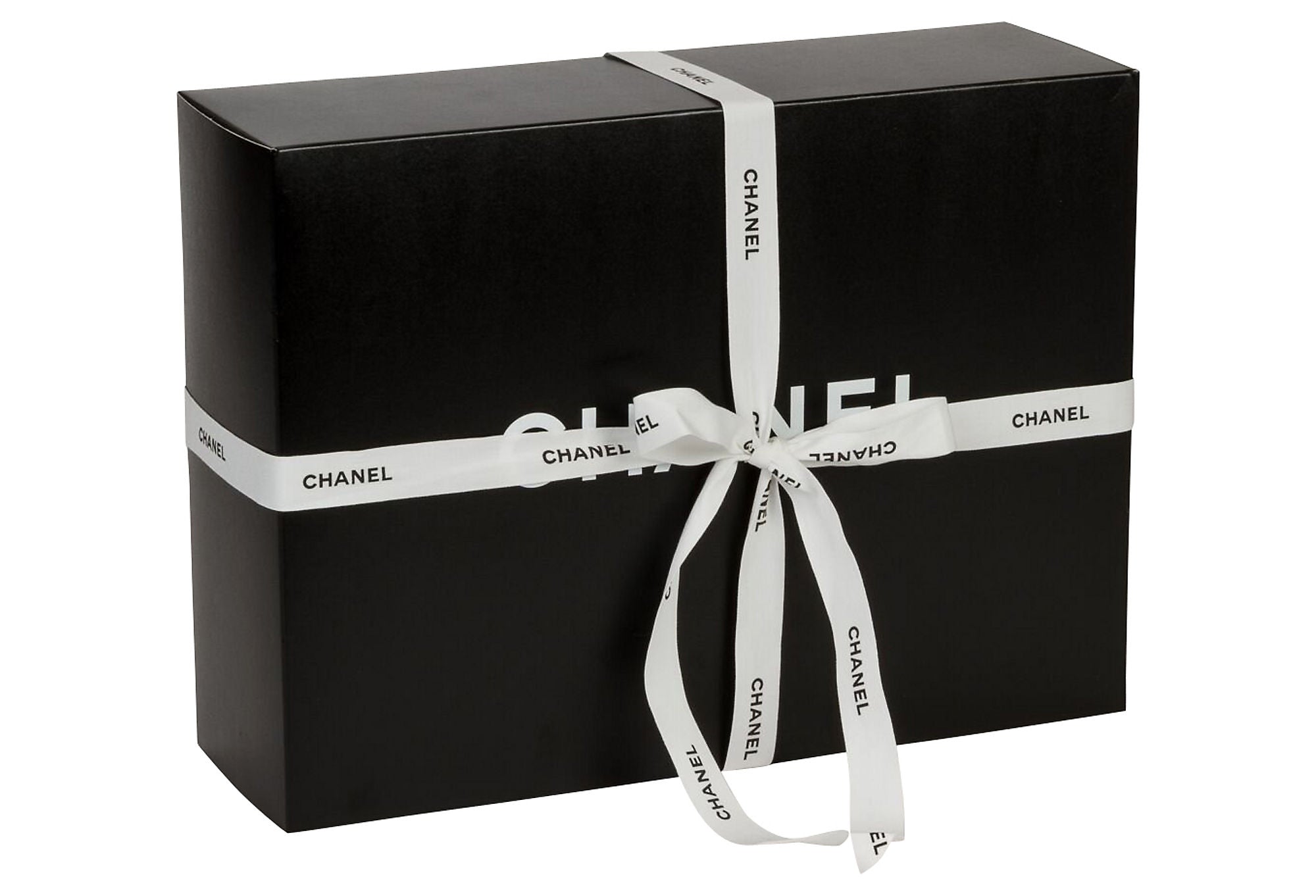 Chanel gift box Magnetic Pin – Rose Shadow Collection