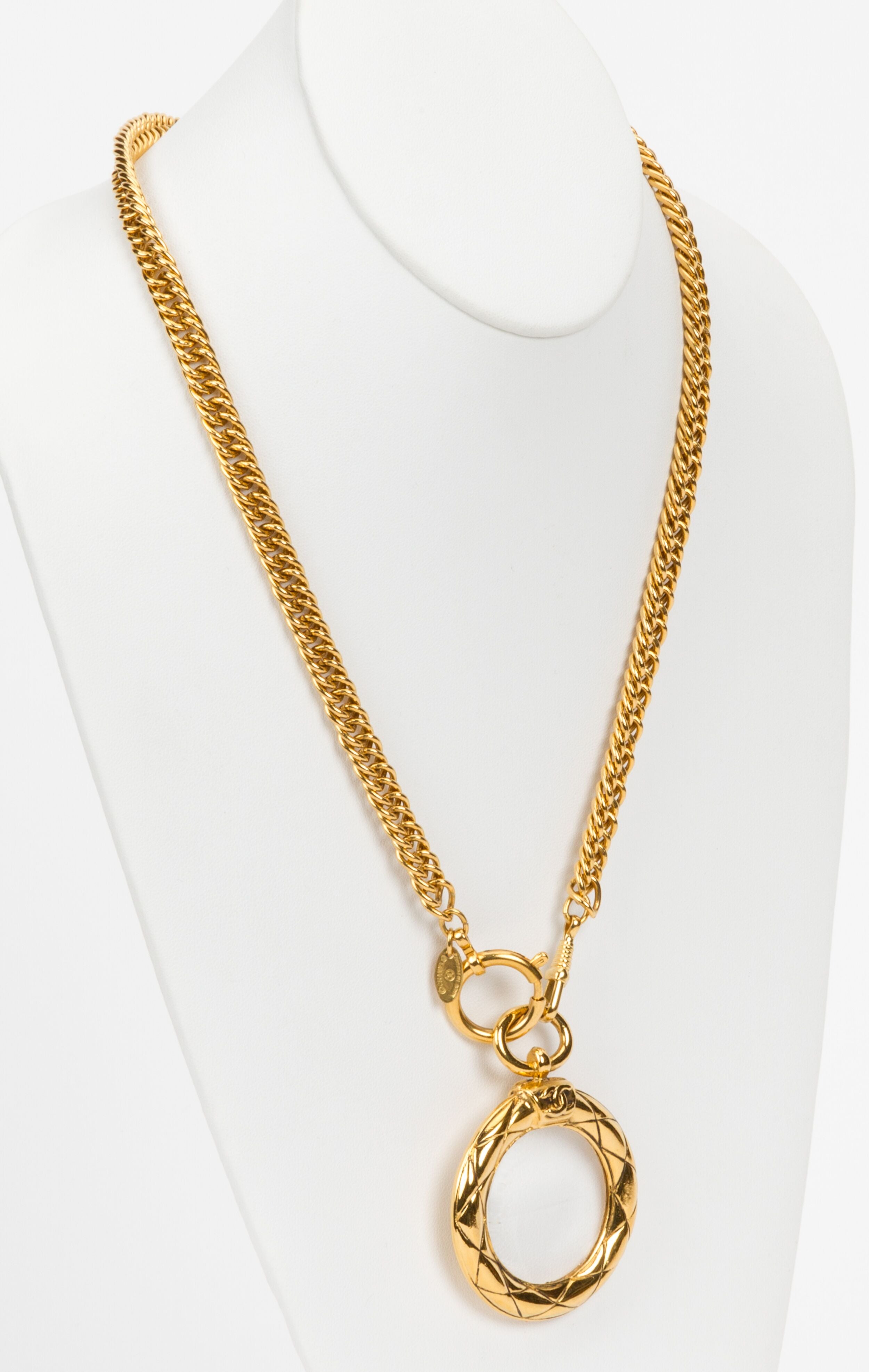 Chanel Gold Tone Metal Loupe Round Braid Magnifying Glass Chain Necklace