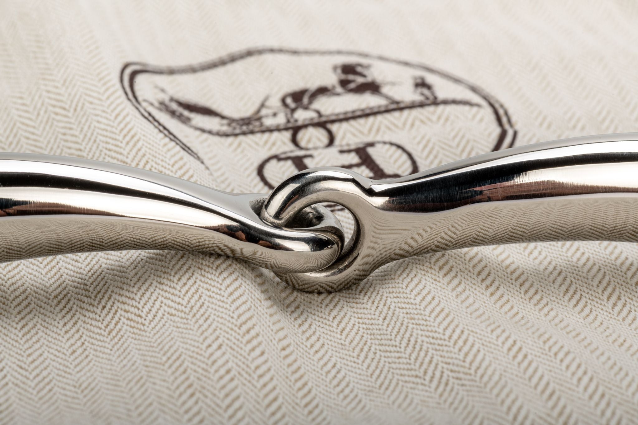 HERMES silver palladium MORS 90 SCARF RING For Sale at 1stDibs