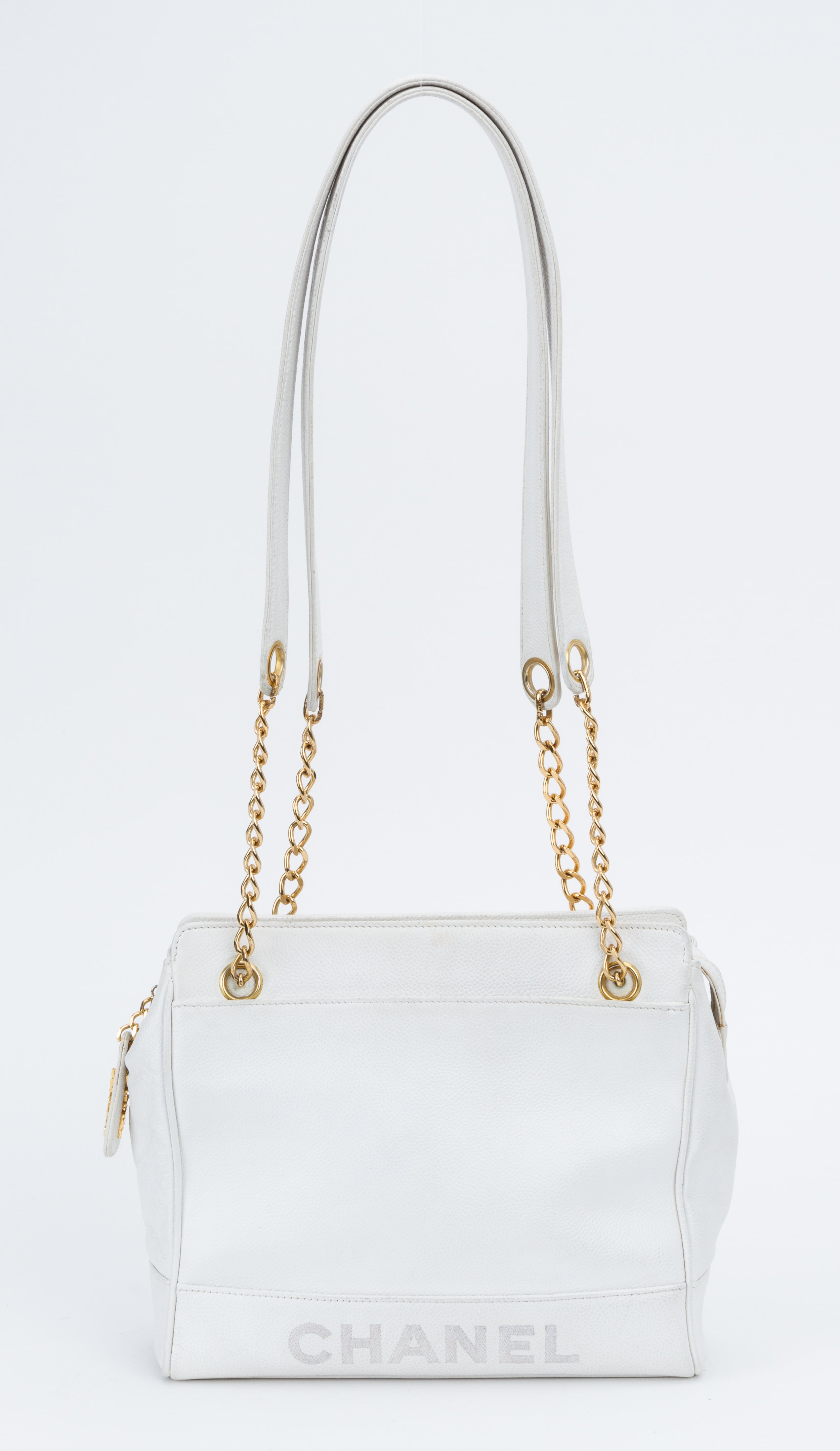 Chanel white 2025 shoulder bag