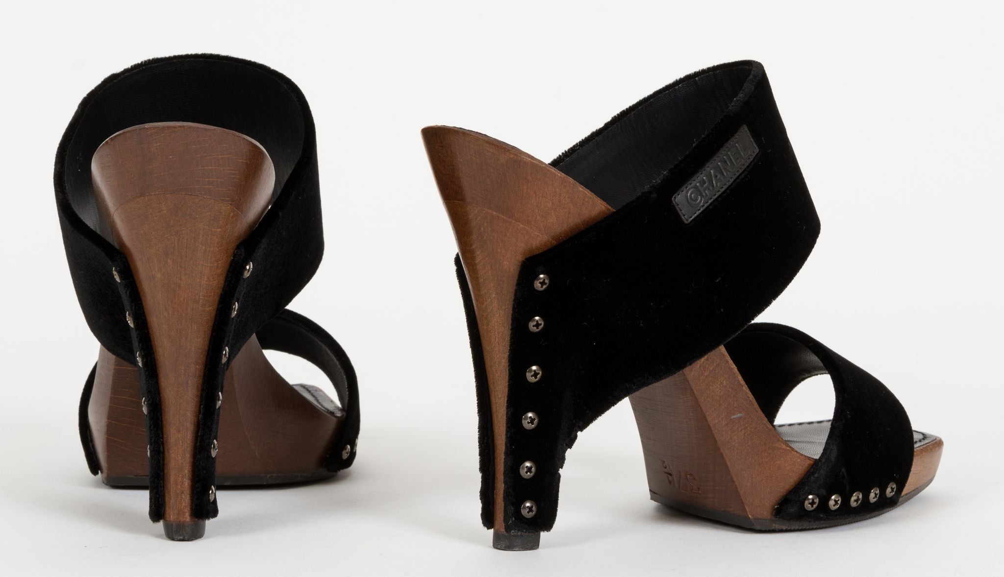 Chanel Black Velvet & Wood Sandals 37.5 - Vintage Lux