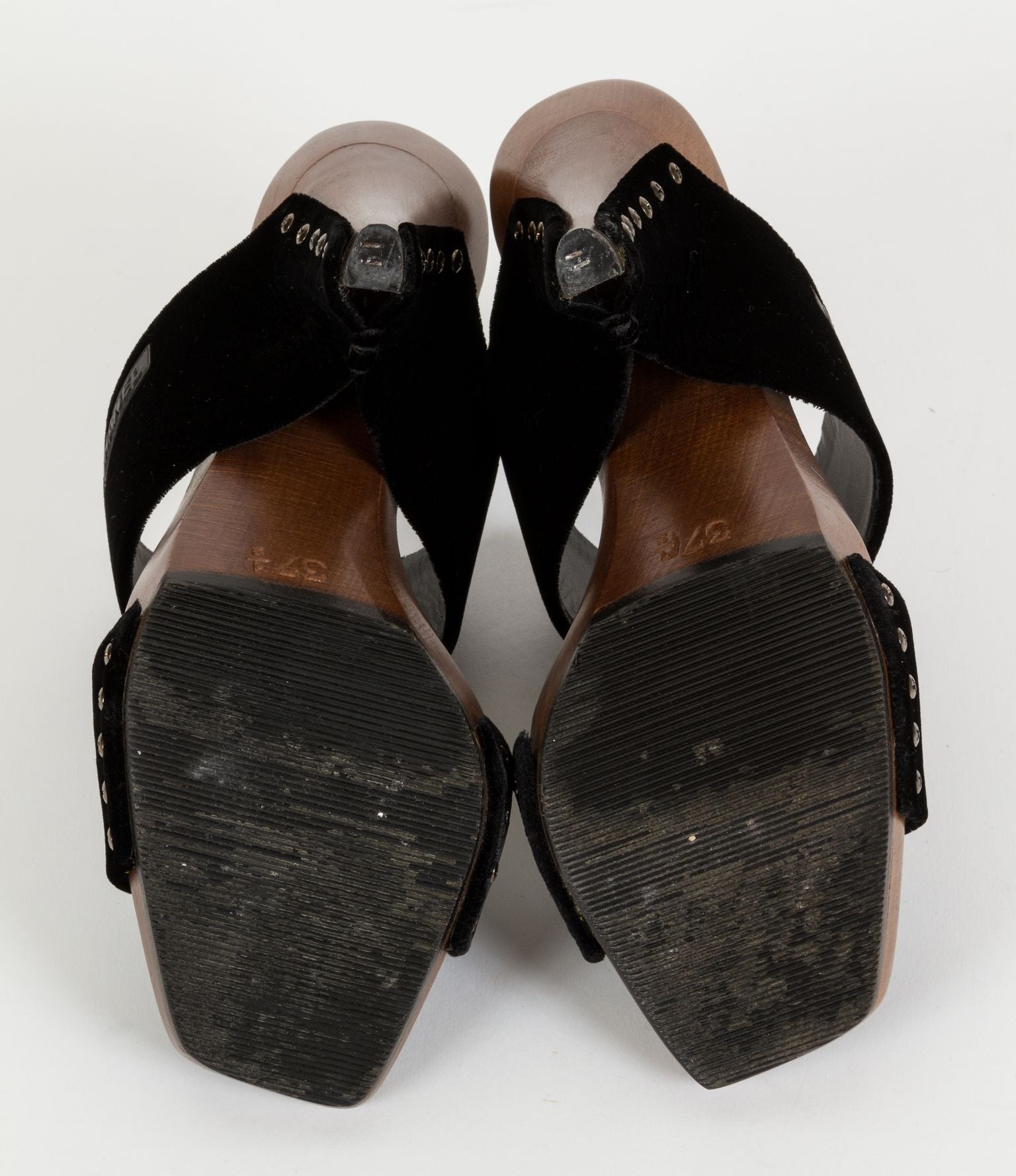 Velvet sandals Chanel Black size 36.5 EU in Velvet - 25759591