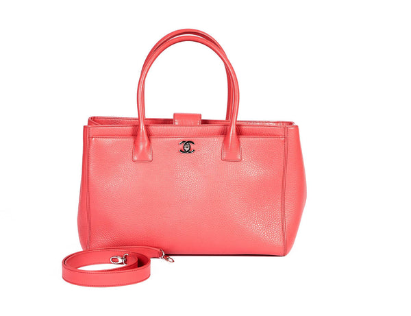 Chanel Oversize Coral Caviar Tote - Vintage Lux