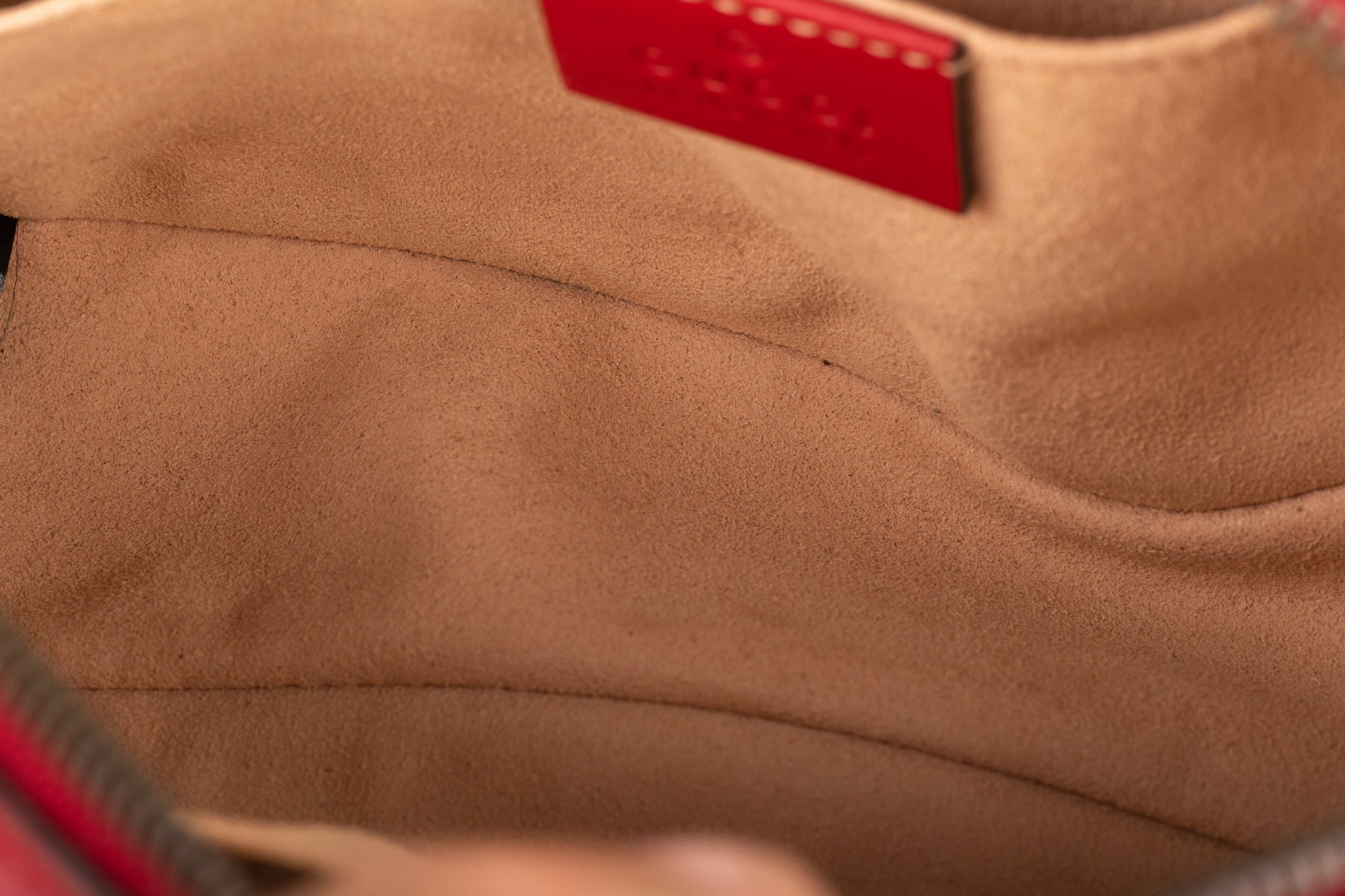 Gucci large fanny pack hotsell