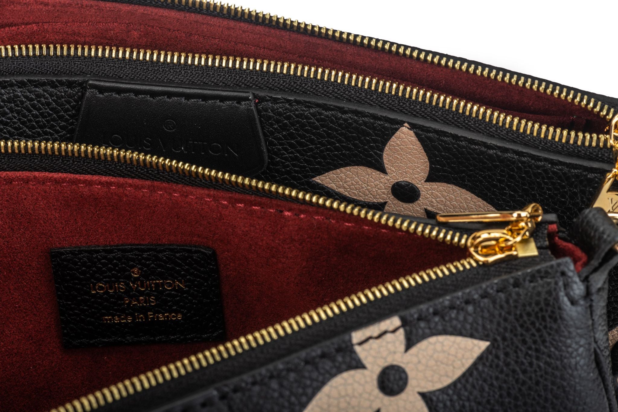 New Louis Vuitton Black Leather Multi Pochette Bag