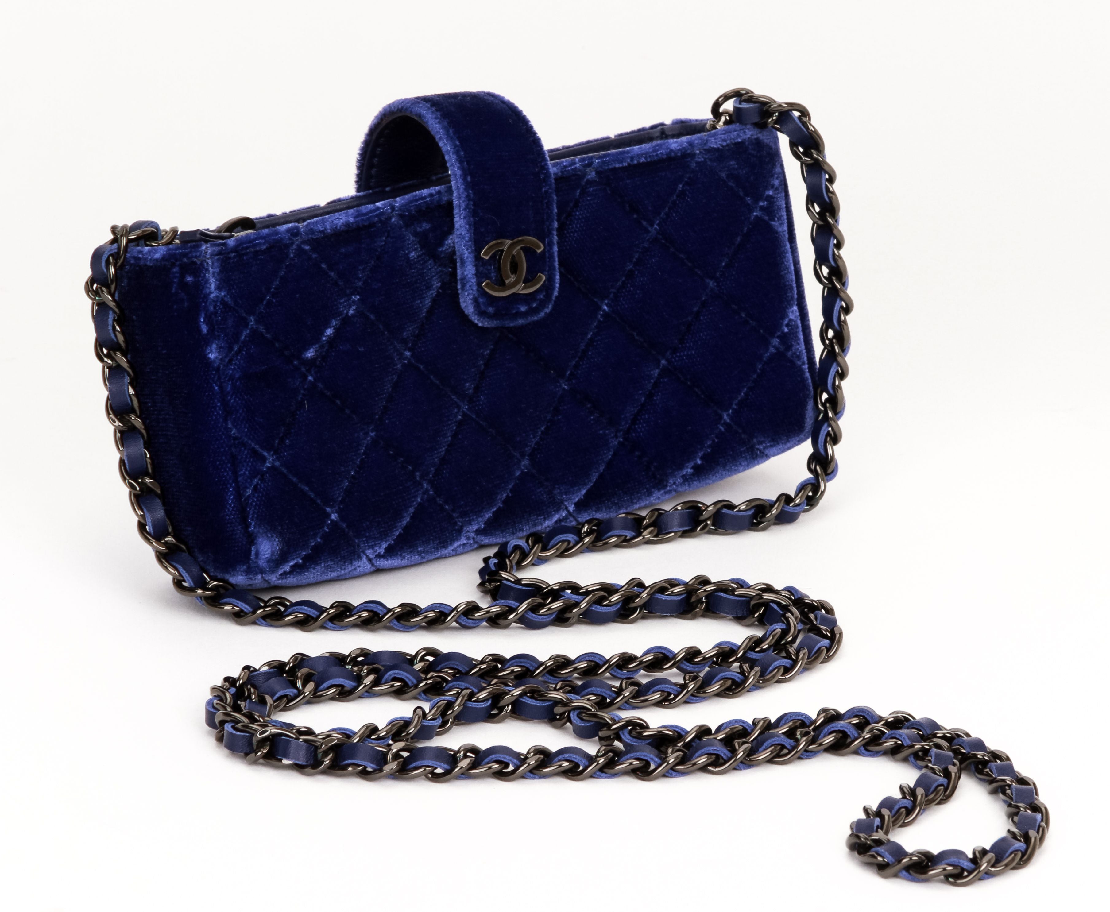 Chanel velvet clutch with chain hot sale