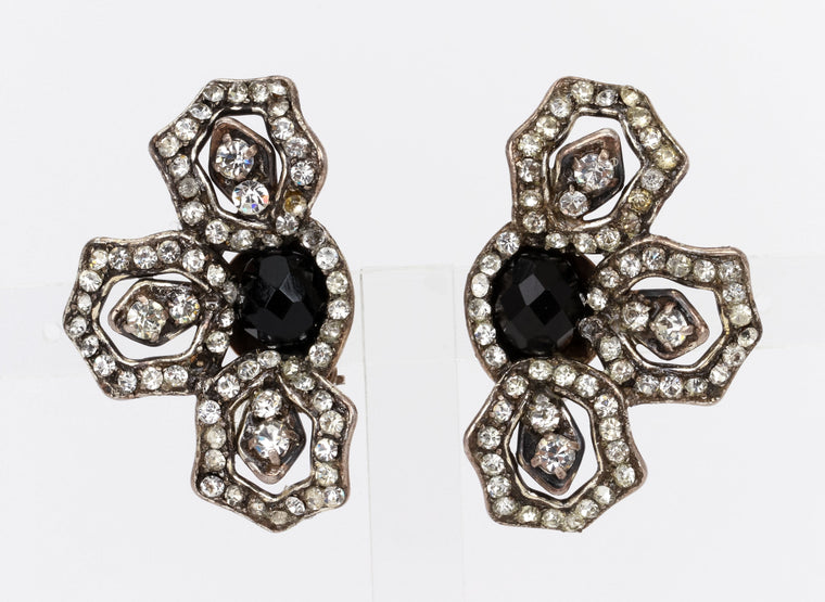 Chanel floral motif jewel like ear clips