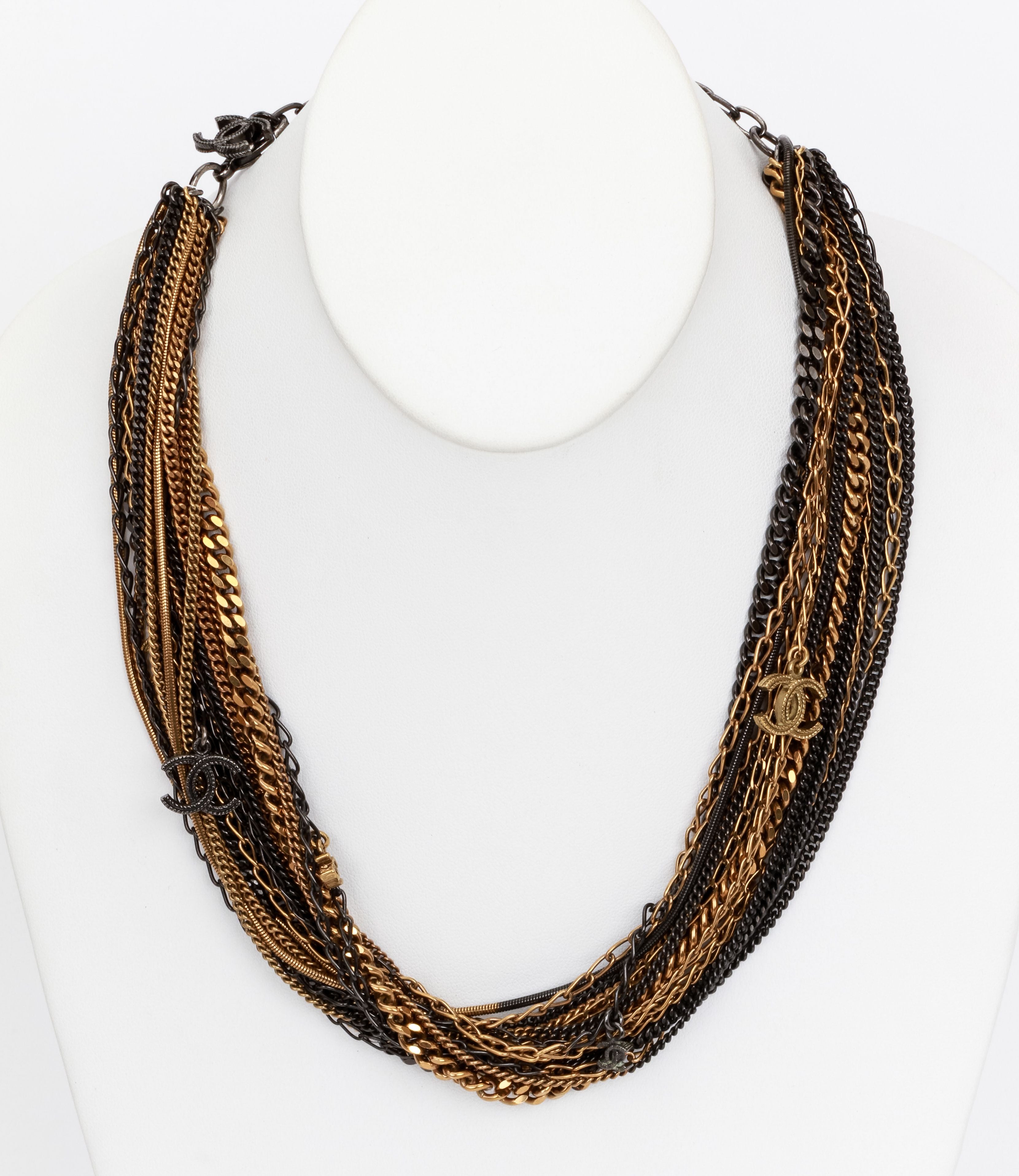 Chanel torsade chain necklace black gold - Vintage Lux