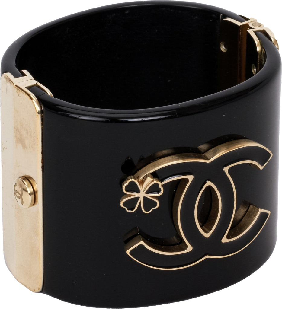 Chanel black lucite hinged oval cuff cc