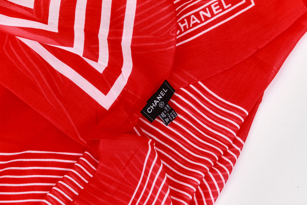 Chanel new red and white striped shawl