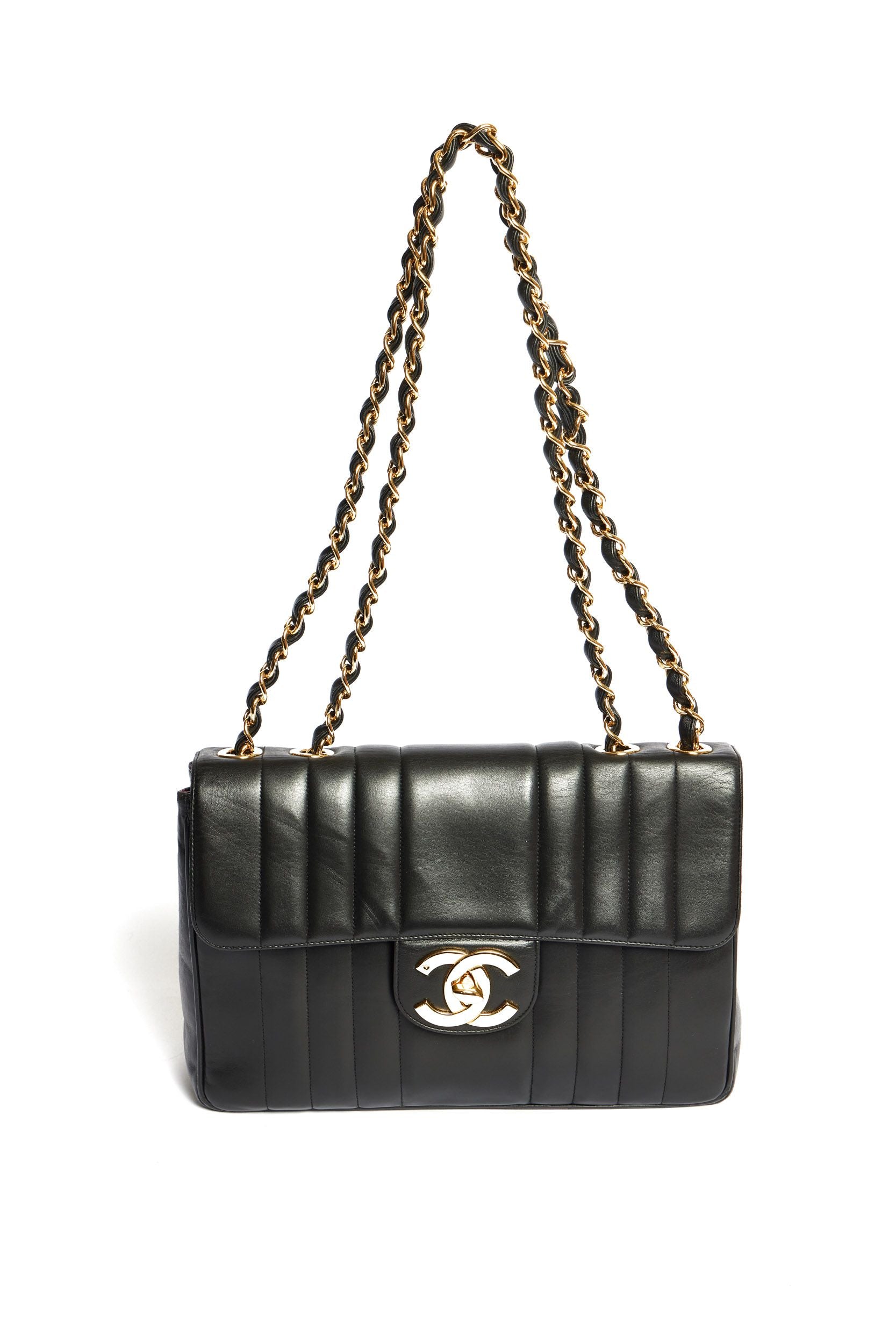 chanel vertical quilted bag