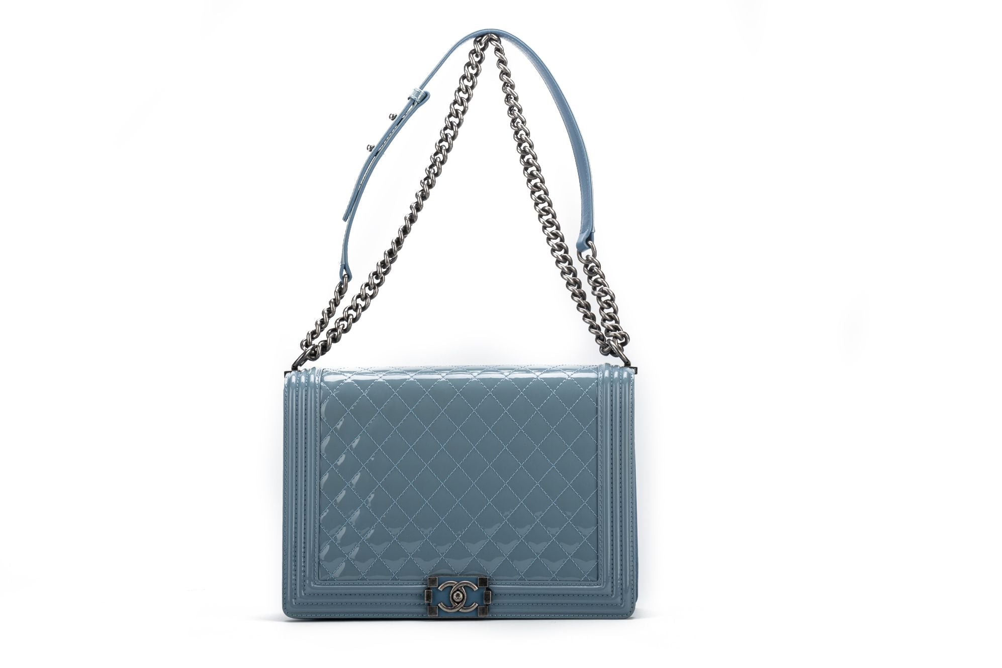 Chanel Boy Large flap bag calfskin metallic blue with distressed silver  chain Womens Fashion Bags  Wallets Crossbody Bags on Carousell
