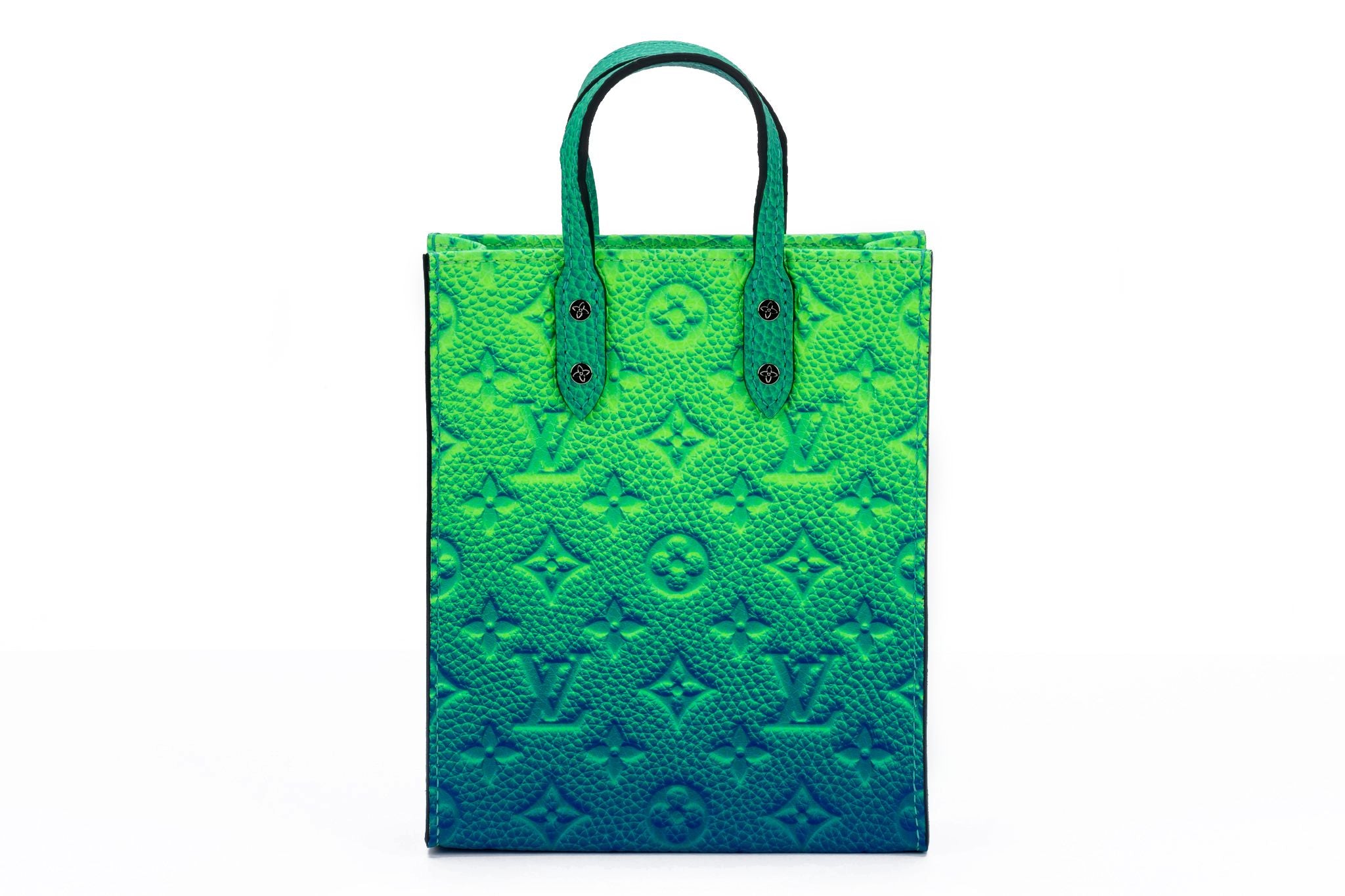 Louis Vuitton goes green