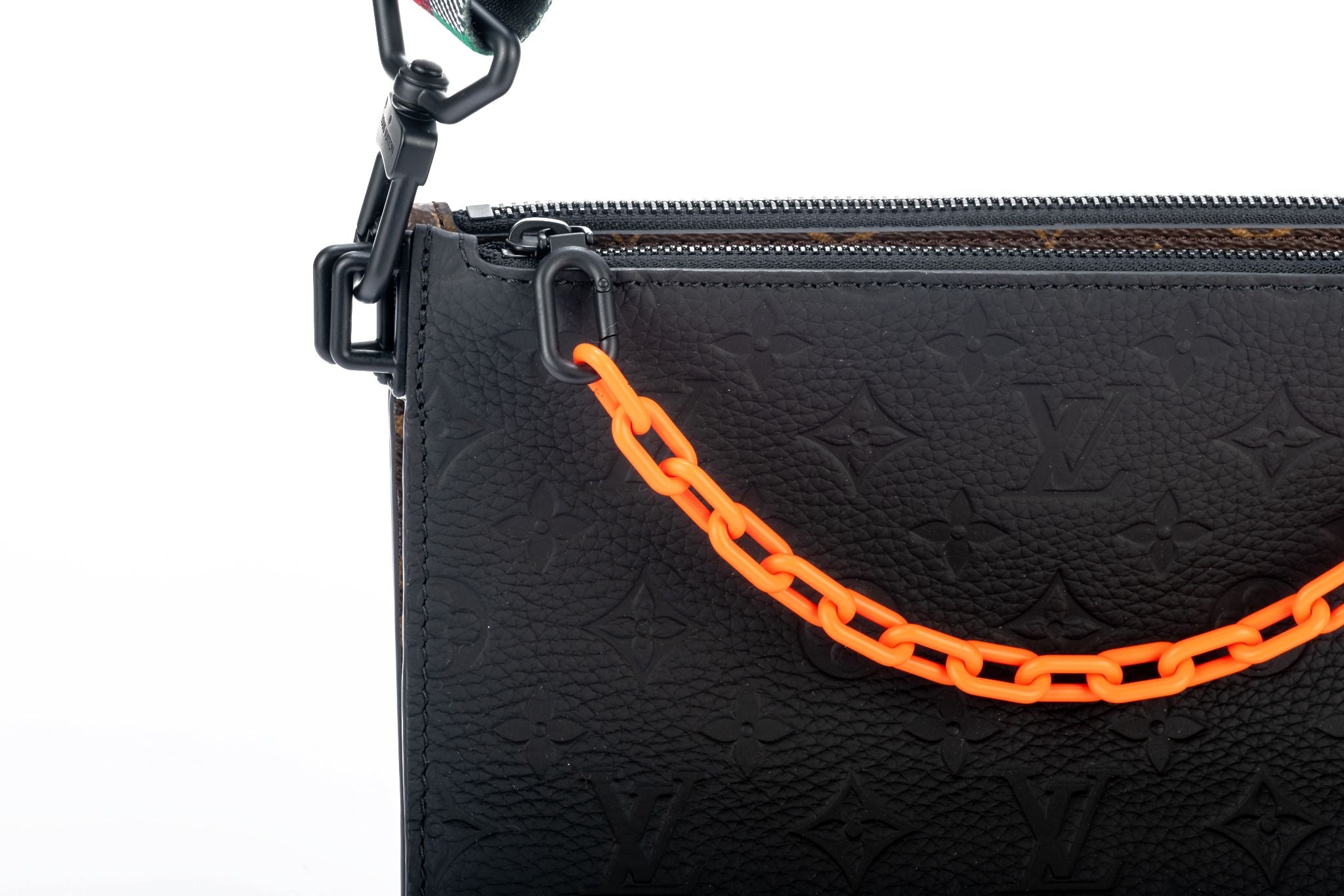 black louis vuitton crossbody with chain