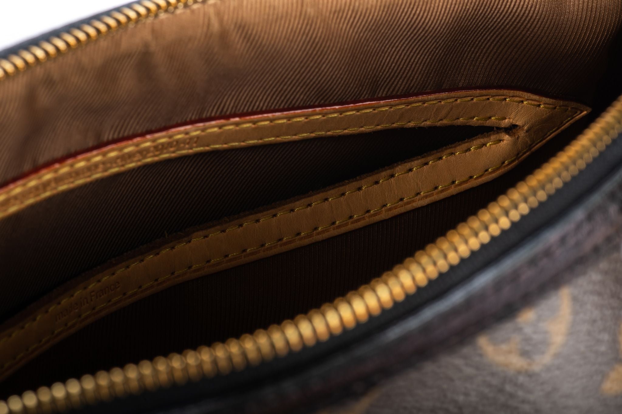 Speedy glitter handbag Louis Vuitton Black in Glitter - 5010194