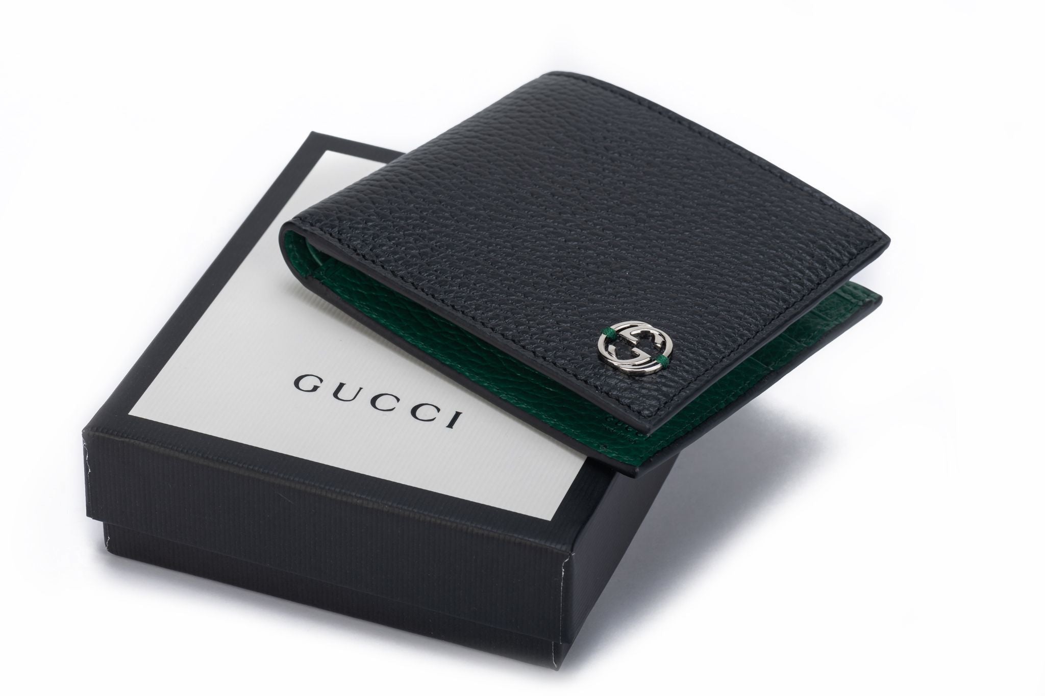 Neo vintage leather wallet Gucci Black in Leather - 40147346