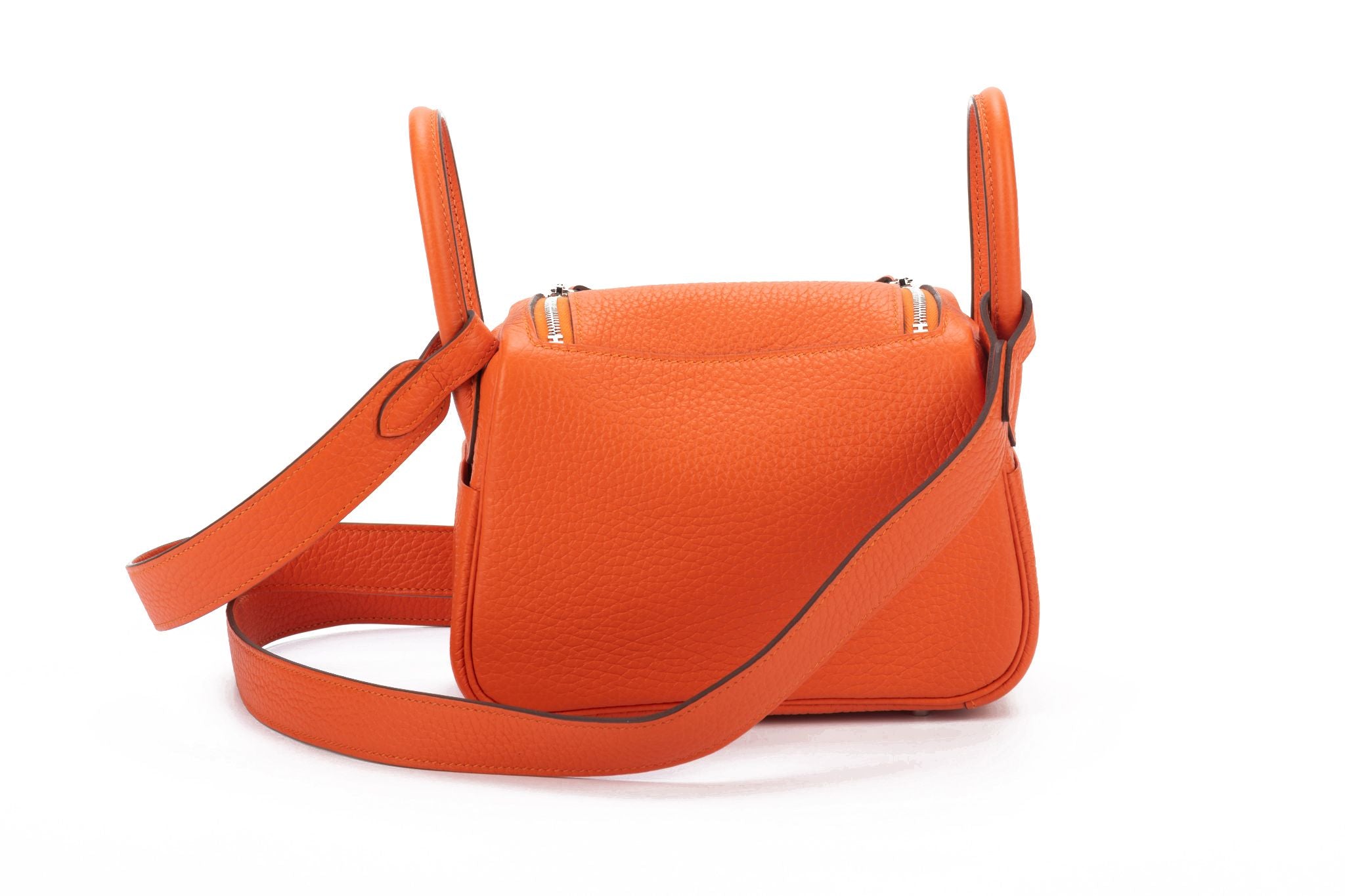 Hermes Lindy Taurillon Clemence 26 Etain in Calfskin Leather with Palladium  - US